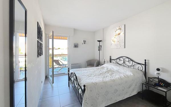 Appartement à vendre    3 pièces • 50,90 m2 Saint-Raphaël