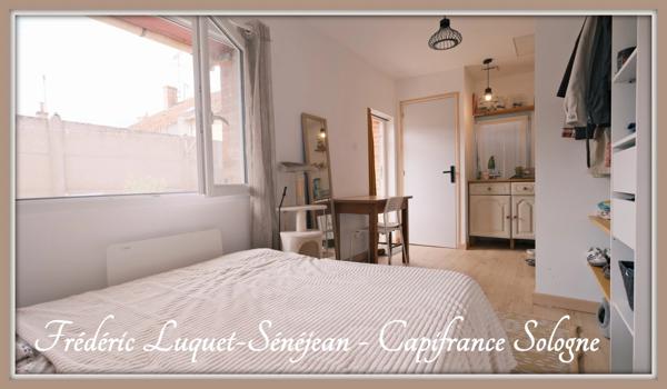 Maison de ville à vendre 4 pièces dont studio indépendant, jardin & dépendances - DPE B - LA FERTE SAINT AUBIN (45)
