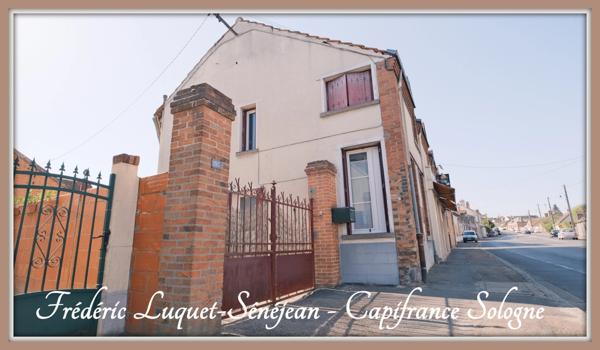 Maison de ville à vendre 4 pièces dont studio indépendant, jardin & dépendances - DPE B - LA FERTE SAINT AUBIN (45)