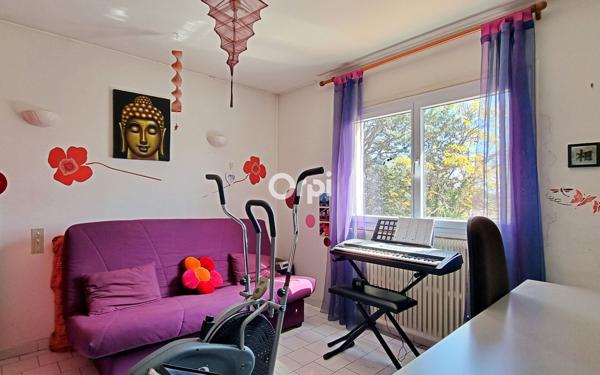 Maison à vendre    6 pièces •  Saint-Privat-des-Vieux