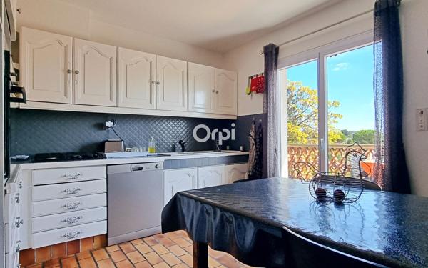 Maison à vendre    6 pièces •  Saint-Privat-des-Vieux