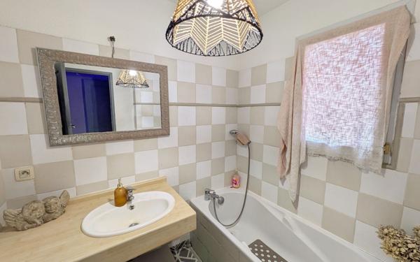 Maison à vendre    4 pièces •  Avignon