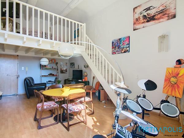 MEZE: Appartement T2 Mezzanine de 55.49m² loi carrez Rénové
