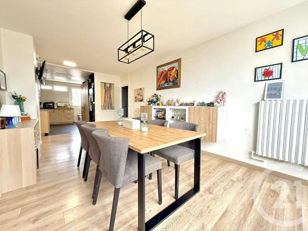 Appartement T3 à vendre  3 pièces - 69 m 2   LYS LEZ LANNOY  - 59