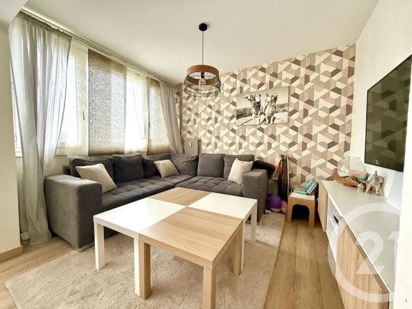 Appartement T3 à vendre  3 pièces - 69 m 2   LYS LEZ LANNOY  - 59