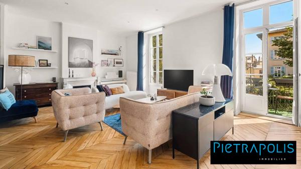 SUPERBE T4  117 m2 PLACE DES ARTS - climatisable