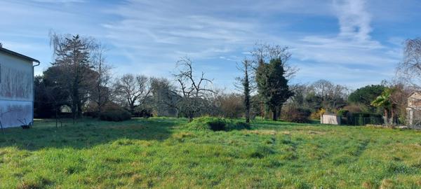 Terrain Pont l'abbé d'Arnoult