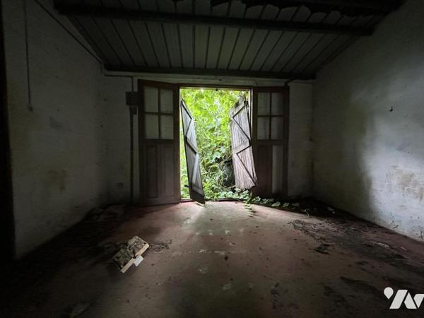 LE PLATE, SAINT-LEU, case à rénover ou à reconstruire