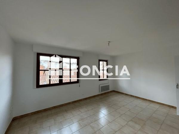 Location Appartement 2 pièces 43.2 m² - 37 RUE DES SOUBIROUS-BAS Montauban 82000