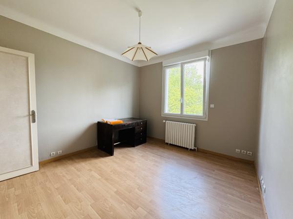 Niort - Av de la Rochelle