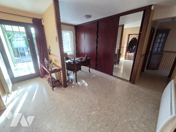 Pavillon de qualité avec de beaux volumes à DOMMARTIN LES TOUL