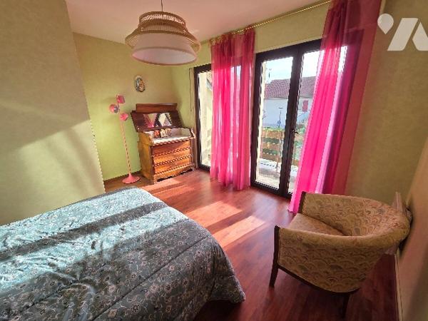 Pavillon de qualité avec de beaux volumes à DOMMARTIN LES TOUL