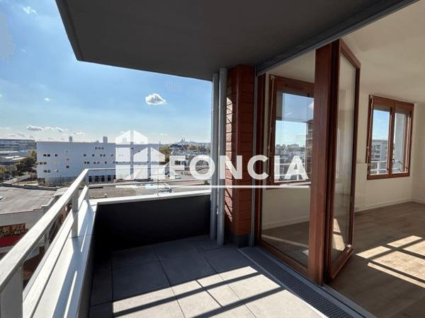 Location Appartement 2 pièces 44.64 m² - 17 avenue Amilcar Cabral Saint Denis 93200