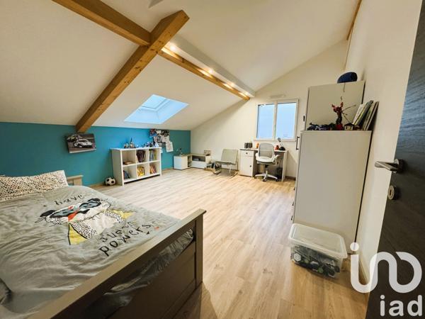 Maison à vendre 7 pièces 180 m² Neydens