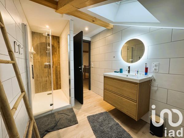 Maison à vendre 7 pièces 180 m² Neydens