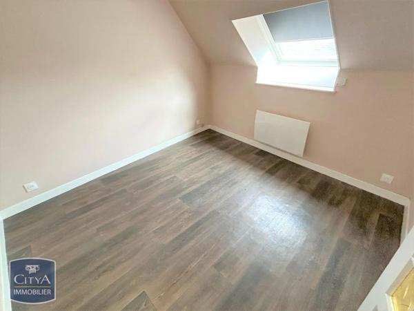 Appartement à louer 3 pièces 43.1m² Bruyères-et-Montbérault (02860)