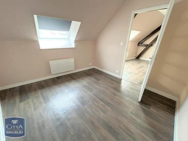 Appartement à louer 3 pièces 43.1m² Bruyères-et-Montbérault (02860)