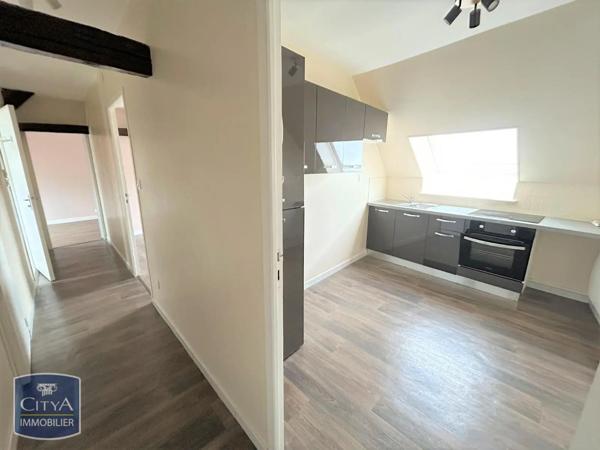 Appartement à louer 3 pièces 43.1m² Bruyères-et-Montbérault (02860)