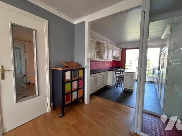 HAZEBROUCK hyper centre !! Cadre de vie très agréable à proximité de toutes commodités !!
Bel ...