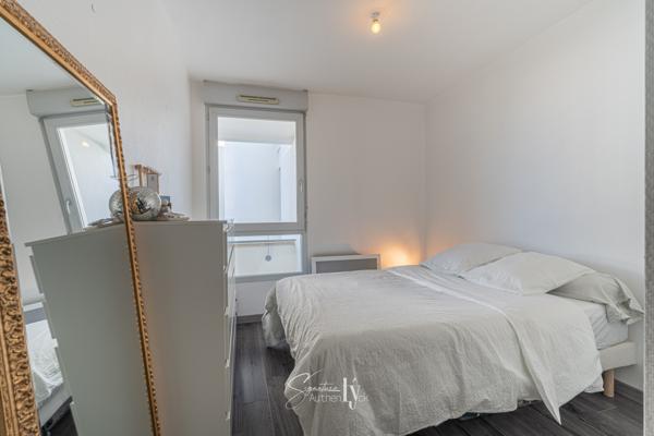 Appartement
         2 pièces
        - 40 m² Exclusivité 79 600 € *