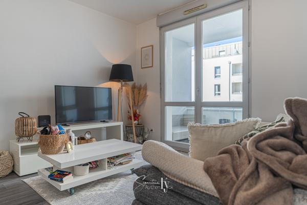 Appartement
         2 pièces
        - 40 m² Exclusivité 79 600 € *
