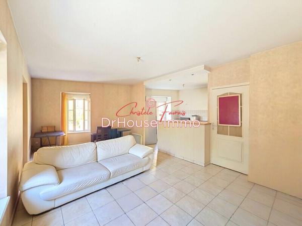 Immeuble à vendre 3 pièces de 67 m²