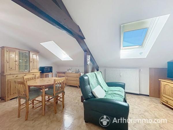 Vente                                                      Appartement
                        
                     1 pièces                      25 m2                     à Pontarlier