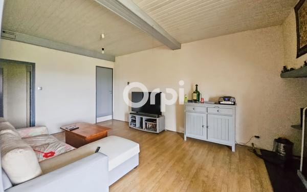 Maison à vendre    6 pièces •  Oloron-Sainte-Marie