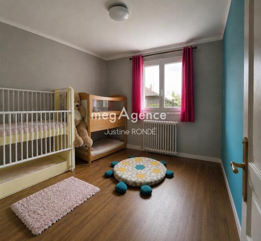 Maison à MAULEON, 79700 - 6 pièces 120m²