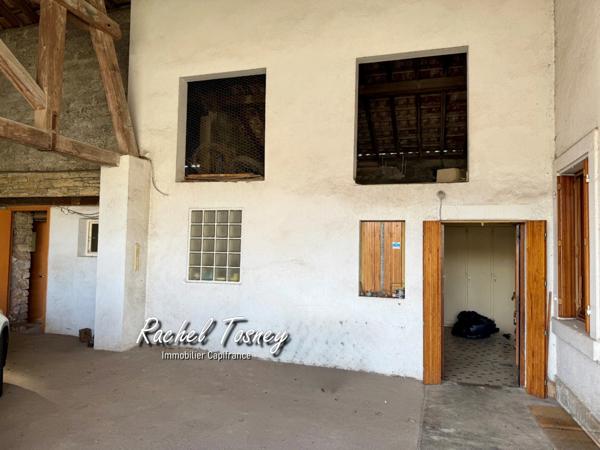 Ancienne ferme à vendre 7 pièces avec Dépendances et Terrain de 7 ares à HÉRICOURT (70)