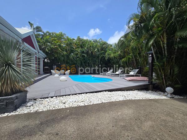 Vente
                Maison120 m² - 4 Pièces -
                    SAINT FRANCOIS (97118)