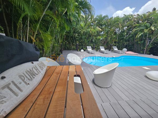 Vente
                Maison120 m² - 4 Pièces -
                    SAINT FRANCOIS (97118)