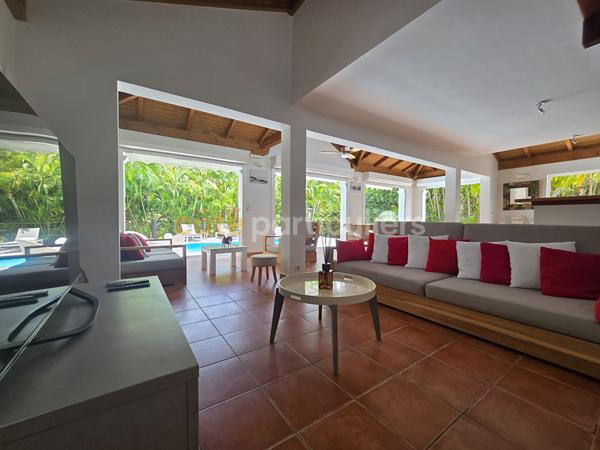 Vente
                Maison120 m² - 4 Pièces -
                    SAINT FRANCOIS (97118)