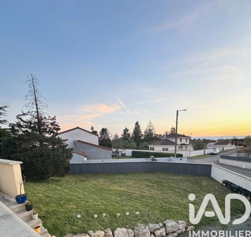 Maison à vendre 5 pièces 110 m² Andrézieux-Bouthéon