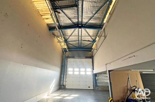 Murs commerciaux  à vendre 596 m² Cornebarrieu