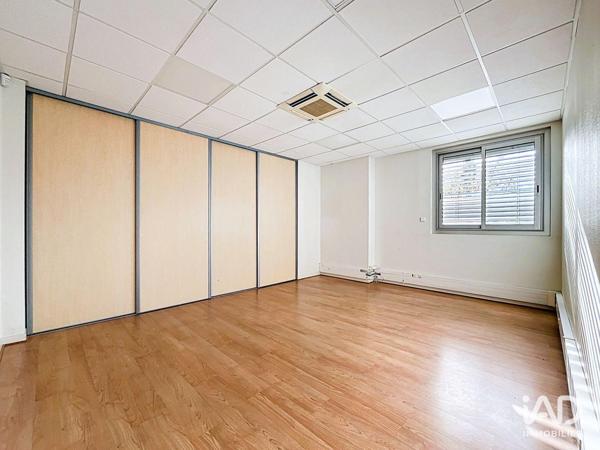 Murs commerciaux  à vendre 596 m² Cornebarrieu