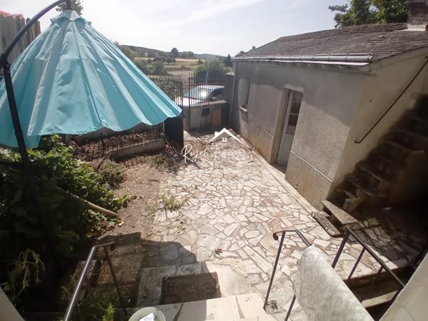 Vue sur la rivière, agréable maison de ville sans travaux