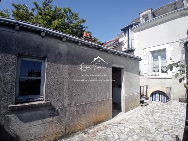 Vue sur la rivière, agréable maison de ville sans travaux