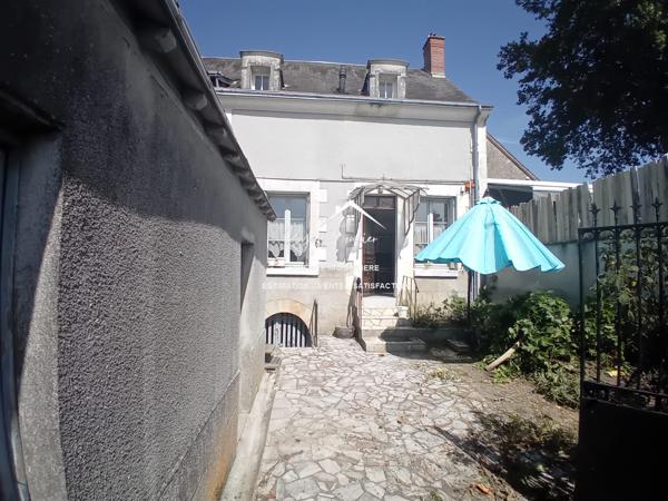 Vue sur la rivière, agréable maison de ville sans travaux