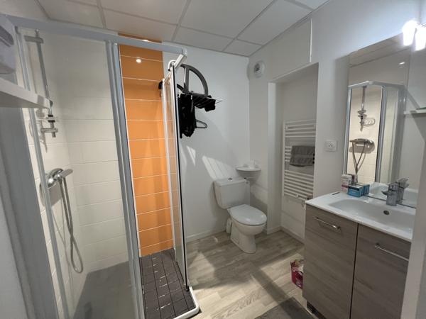 Appartement
                                                                                                                                                                                                                                                                                                                        2 pièce(s)                                                                                                                                                                                                          1 chambre(s)                                                                                                                                                                                                          25.69  m²