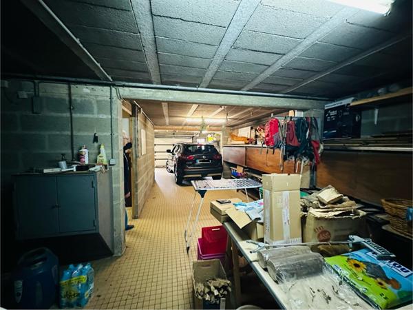 Maison de 142 m2 à Yvré l Evèque