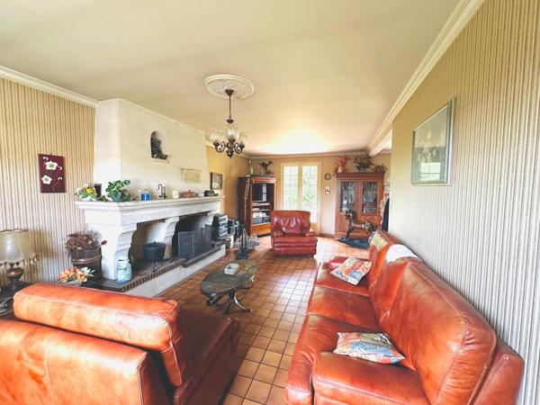 Maison de 142 m2 à Yvré l Evèque