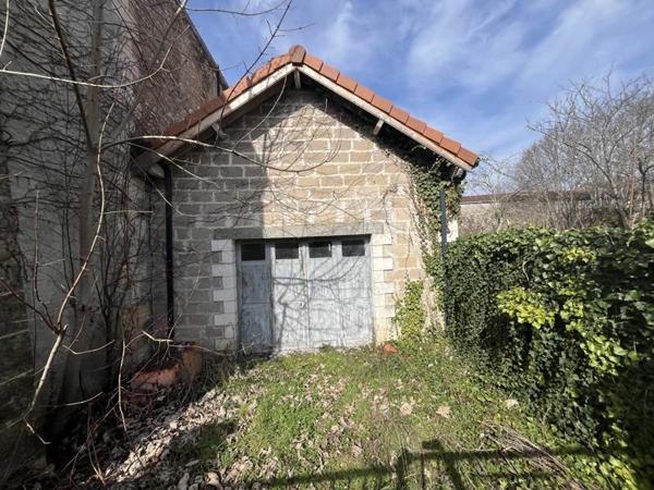 Maison à vendre 96 624 € Ribérac 7 p 175 m² DPE D