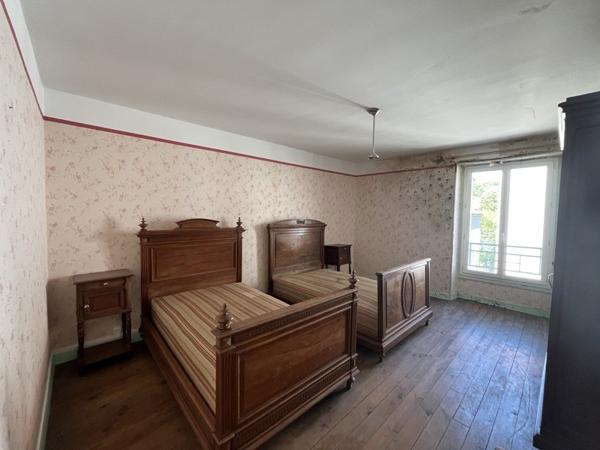 Maison à vendre 96 624 € Ribérac 7 p 175 m² DPE D
