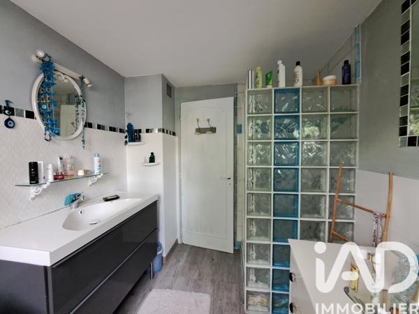 Maison à vendre 6 pièces 158 m² Crosne
