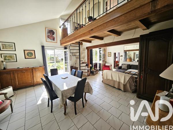 Maison à vendre 6 pièces 158 m² Crosne