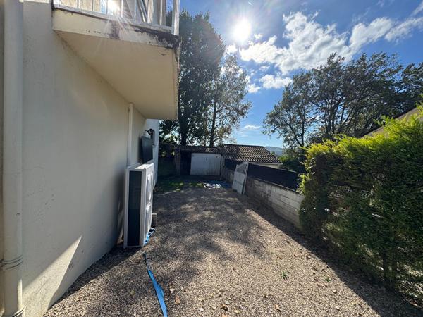 Jolie Maison proche commerces