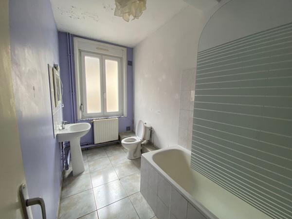 Maison Saint Quentin 6 pièce(s) 120 m2