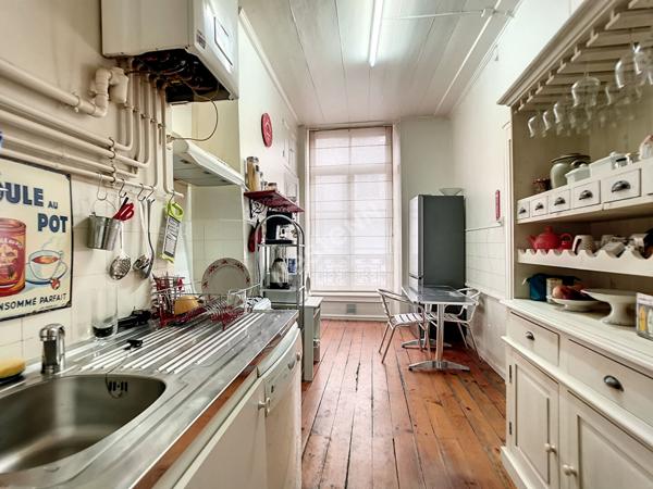 Au coeur d'Aurillac, à Vendre Appartement de type 5 d'une surface de 110 m².