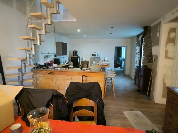 Belle maison en pierre, proche Ploumilliau